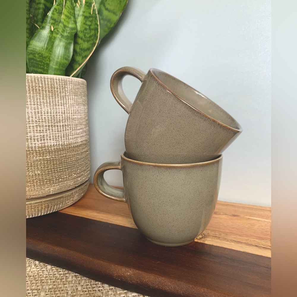 ⭐️ RusticTwo-tone ceramic stoneware Tea/Coffee Cups w/ handle 2pcs set